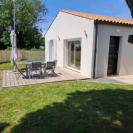 Nidbleu17 Maison Neuve 6 Personnes Ocean Et Campagne Holiday home *